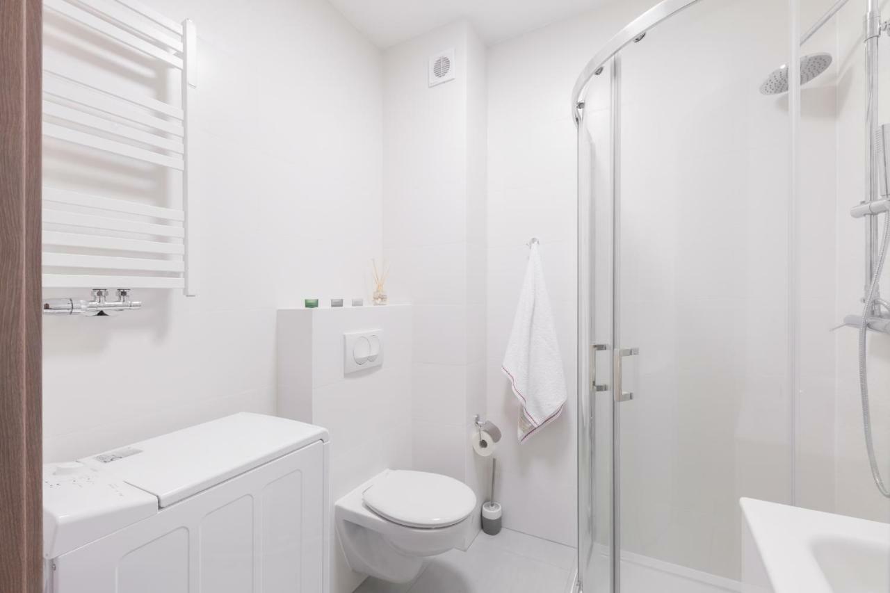 Raval Apartments - Pure Silver レバル エクステリア 写真
